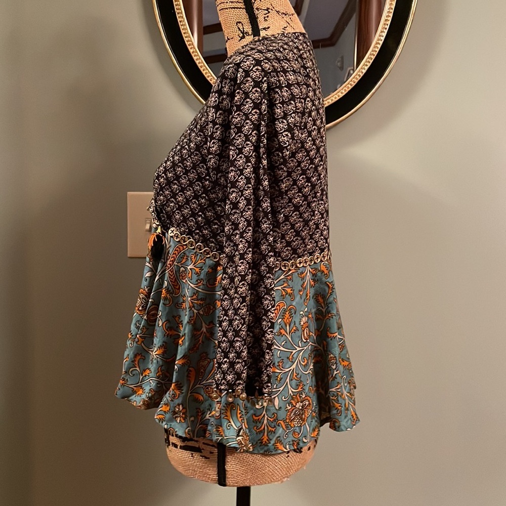 Generation Basic Top. Size 10 - Please See Measur… - image 8